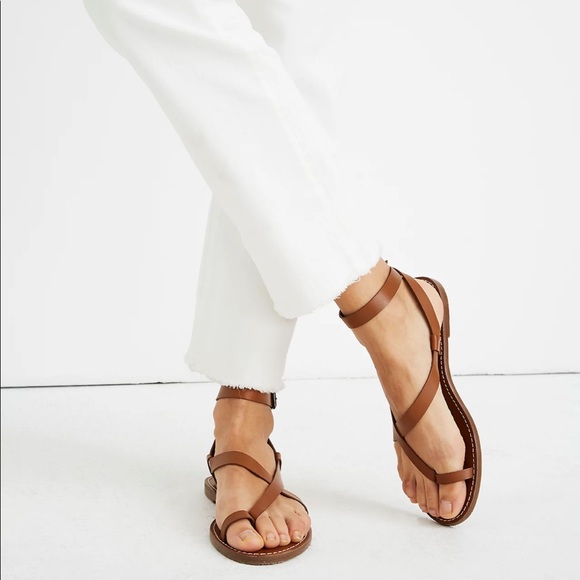 The High-Rise Slim Boyjean in Tile White - Picture 3 of 9